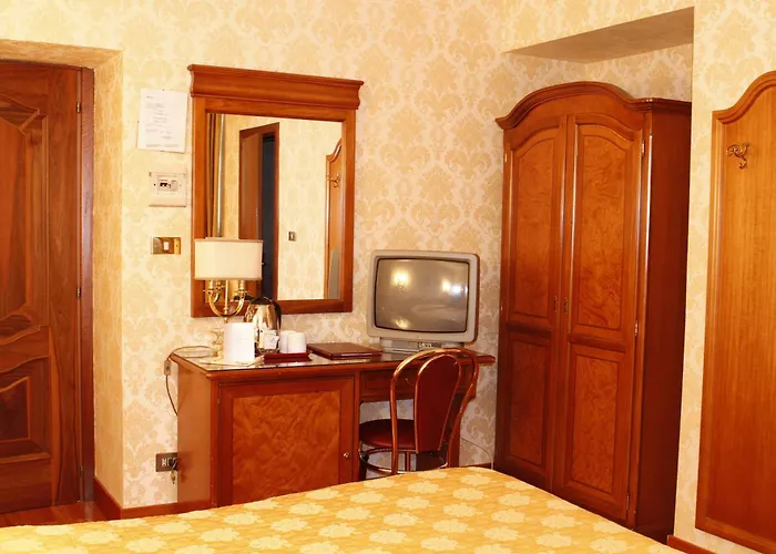 Hotel Pace Helvezia 4*