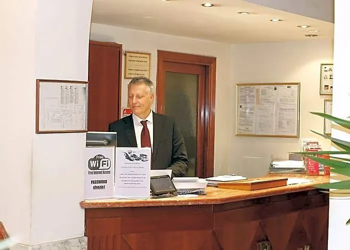 Pace Helvezia Hotel Roma